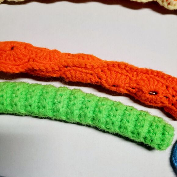 Lot Of 5 Vtg Handmade Crochet Wood Hangers Granny Core Multicolored 17” - Picture 6 of 7